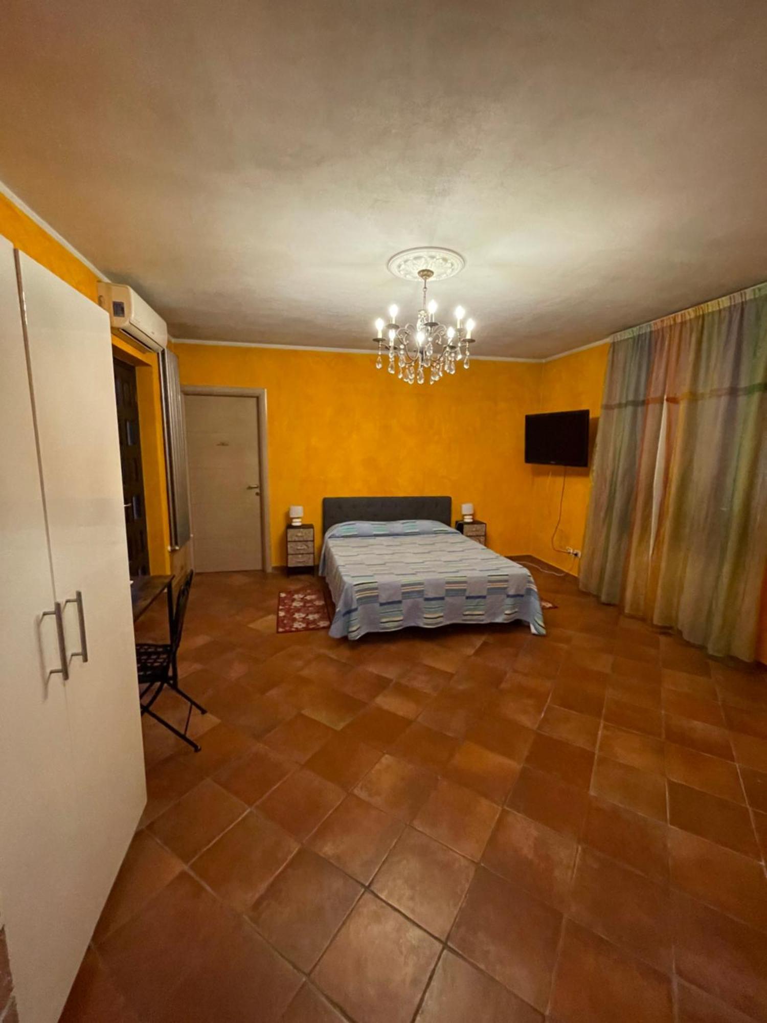 Court Inn Galliate Ngoại thất bức ảnh