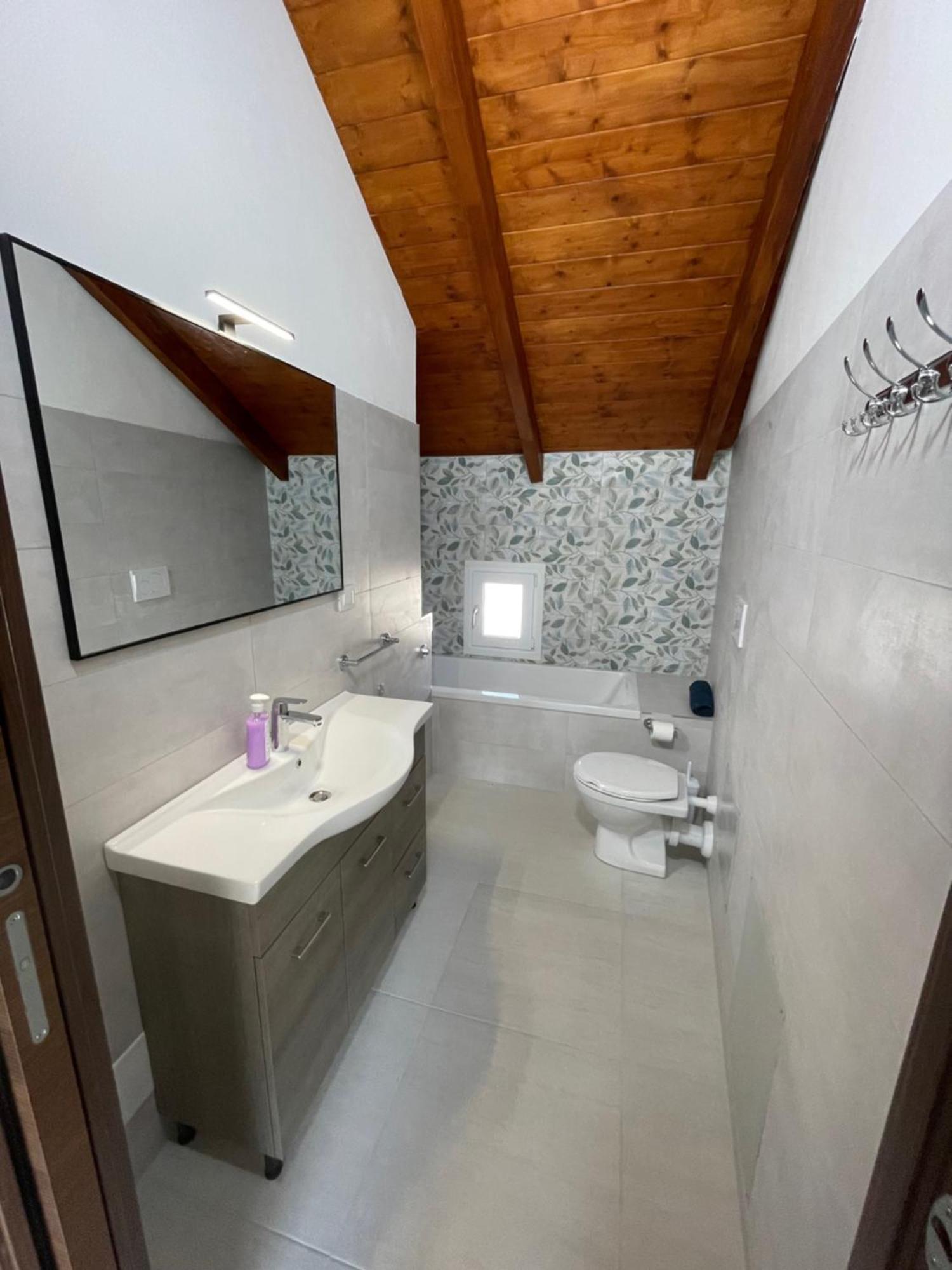 Court Inn Galliate Ngoại thất bức ảnh